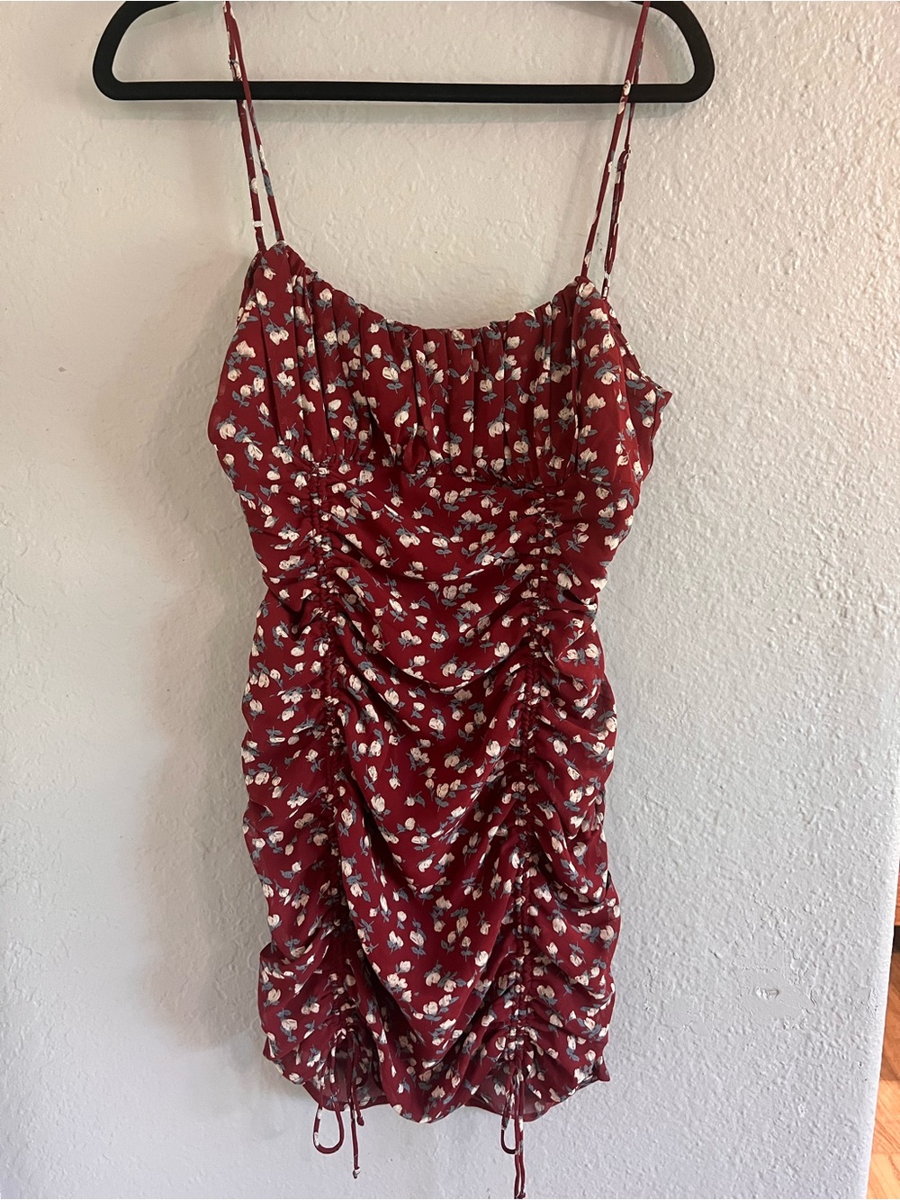 Cotton Candy Burgundy Floral Ruched Spaghetti-Strap Mini Dress - Picture 3 of 6